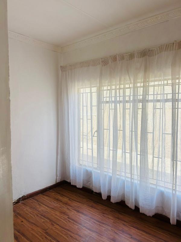 To Let 3 Bedroom Property for Rent in Braamfischerville Gauteng