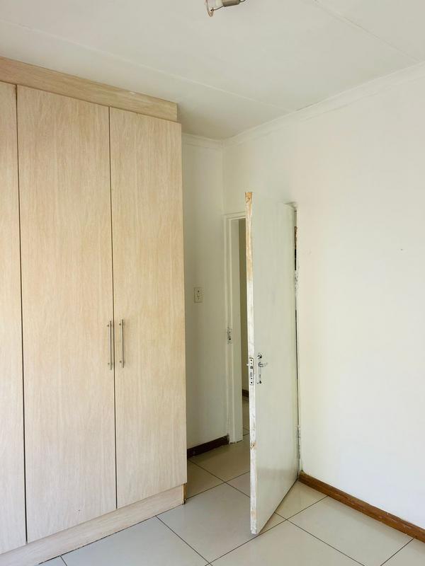 To Let 3 Bedroom Property for Rent in Braamfischerville Gauteng