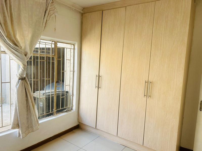 To Let 3 Bedroom Property for Rent in Braamfischerville Gauteng