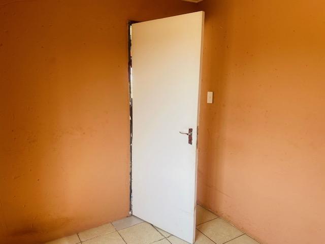 To Let 3 Bedroom Property for Rent in Protea Glen Gauteng