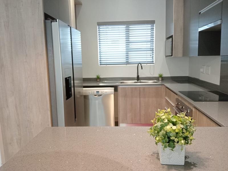 To Let 3 Bedroom Property for Rent in Pinehaven Gauteng