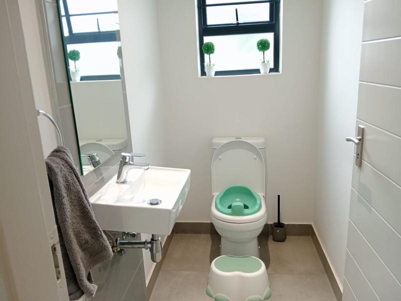 To Let 3 Bedroom Property for Rent in Pinehaven Gauteng