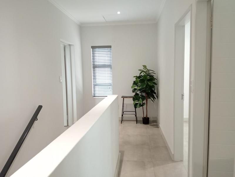 To Let 3 Bedroom Property for Rent in Pinehaven Gauteng