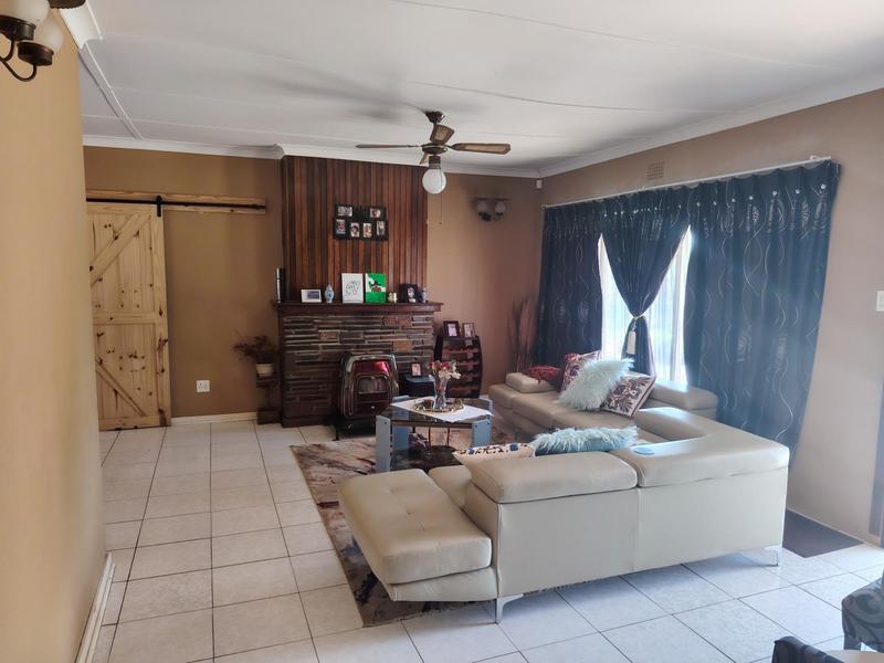 3 Bedroom Property for Sale in Mindalore Gauteng