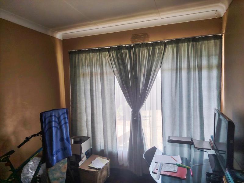 3 Bedroom Property for Sale in Mindalore Gauteng