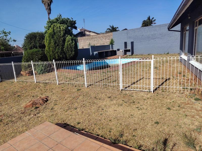 3 Bedroom Property for Sale in Mindalore Gauteng