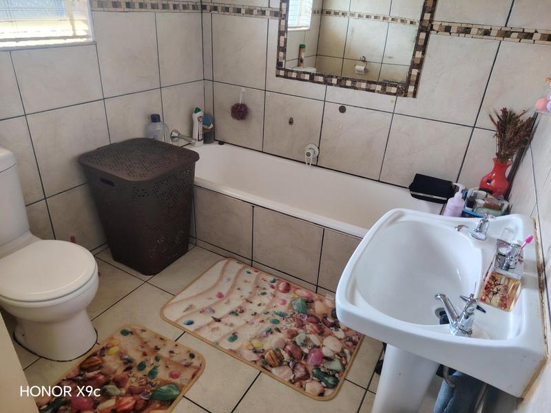 3 Bedroom Property for Sale in Mindalore Gauteng