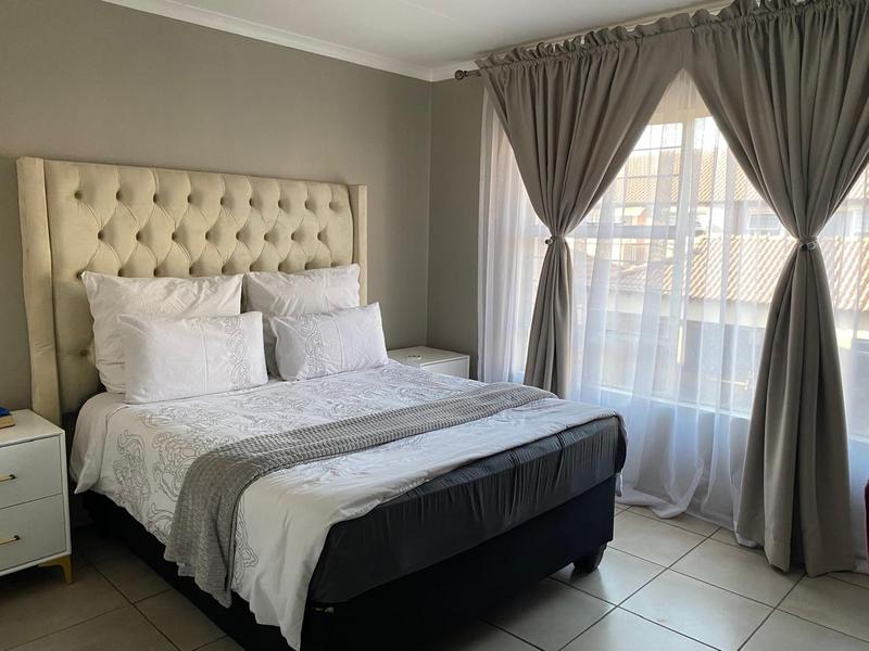 To Let 2 Bedroom Property for Rent in Van Dyk Park Gauteng