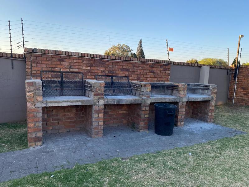 To Let 2 Bedroom Property for Rent in Van Dyk Park Gauteng