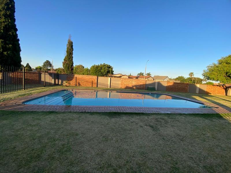 To Let 2 Bedroom Property for Rent in Van Dyk Park Gauteng