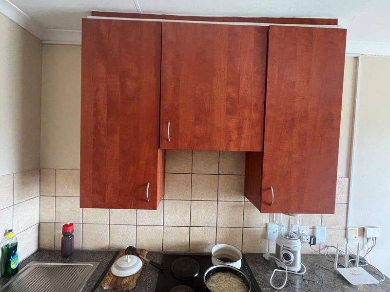 1 Bedroom Property for Sale in Grand Central Gauteng