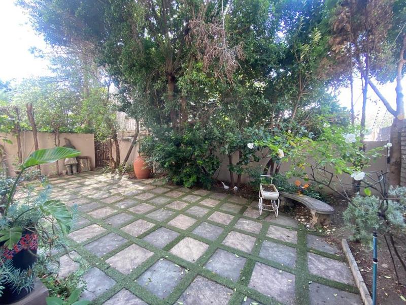 To Let 2 Bedroom Property for Rent in Hyde Park Gauteng