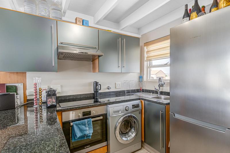 2 Bedroom Property for Sale in Sandton Gauteng