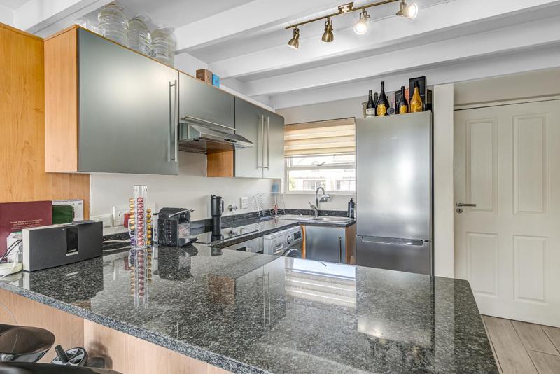 2 Bedroom Property for Sale in Sandton Gauteng