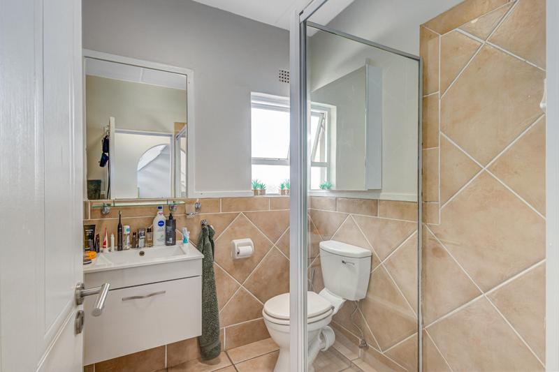 2 Bedroom Property for Sale in Sandton Gauteng