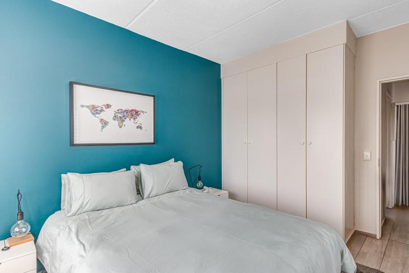 2 Bedroom Property for Sale in Sandton Gauteng
