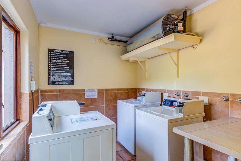 2 Bedroom Property for Sale in Sandton Gauteng