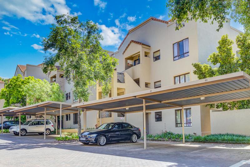 2 Bedroom Property for Sale in Sandton Gauteng