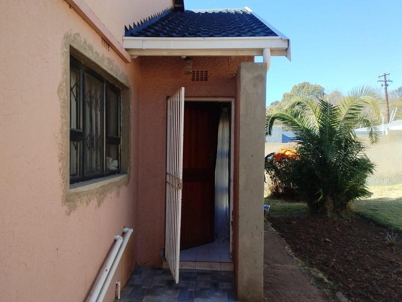 4 Bedroom Property for Sale in Alan Manor Gauteng