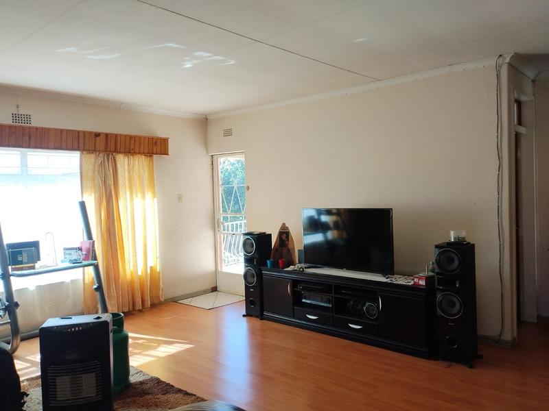 4 Bedroom Property for Sale in Alan Manor Gauteng