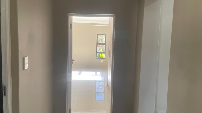 To Let 2 Bedroom Property for Rent in Erasmia Gauteng