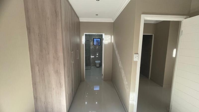 To Let 2 Bedroom Property for Rent in Erasmia Gauteng