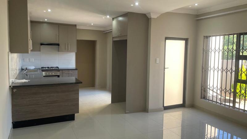To Let 2 Bedroom Property for Rent in Erasmia Gauteng