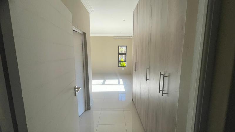 To Let 2 Bedroom Property for Rent in Erasmia Gauteng