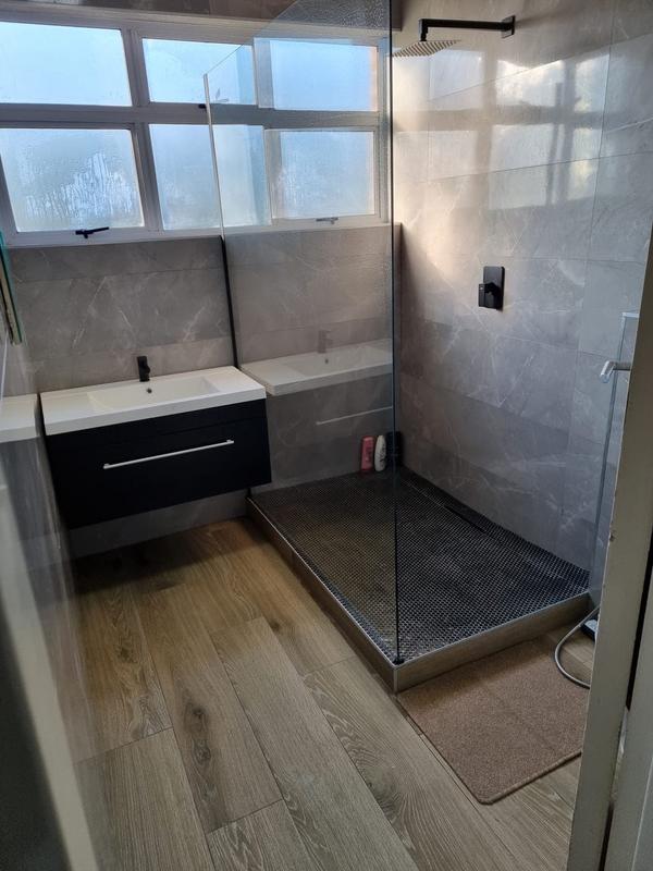 To Let 4 Bedroom Property for Rent in Bedfordview Gauteng