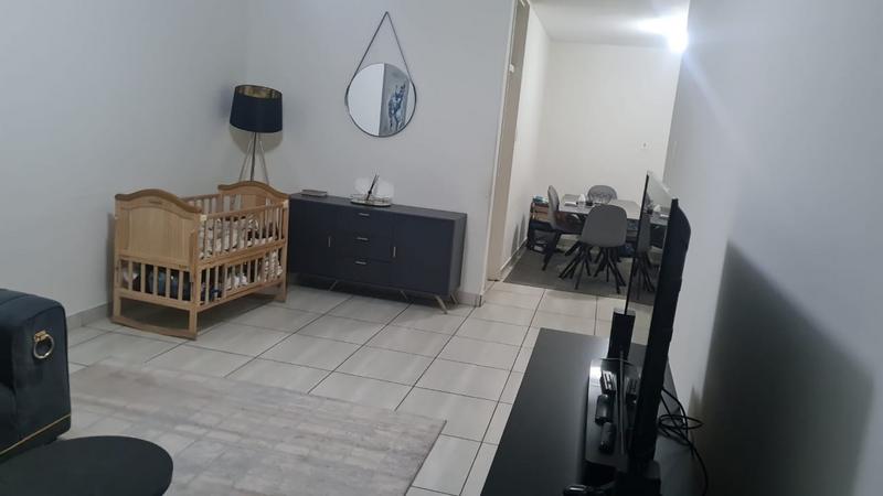1 Bedroom Property for Sale in Bedford Gardens Gauteng