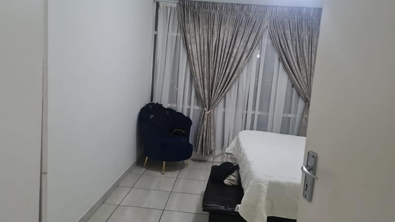 1 Bedroom Property for Sale in Bedford Gardens Gauteng