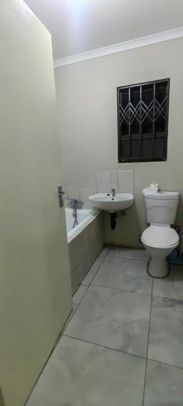To Let 3 Bedroom Property for Rent in Windmill Park Gauteng