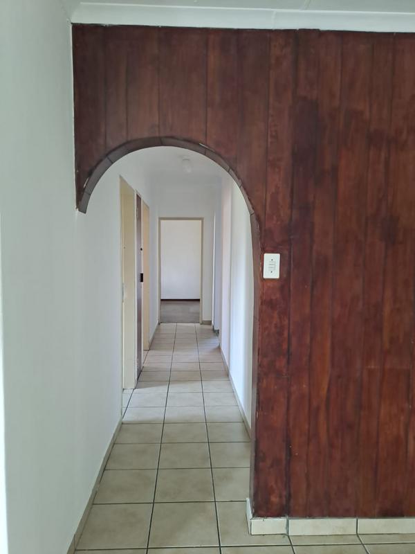 To Let 5 Bedroom Property for Rent in Van Dyk Park Gauteng
