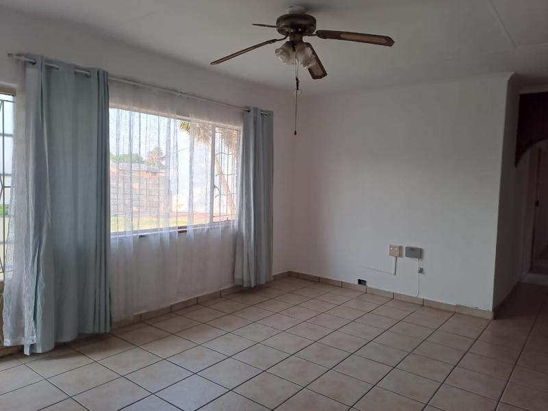 To Let 5 Bedroom Property for Rent in Van Dyk Park Gauteng