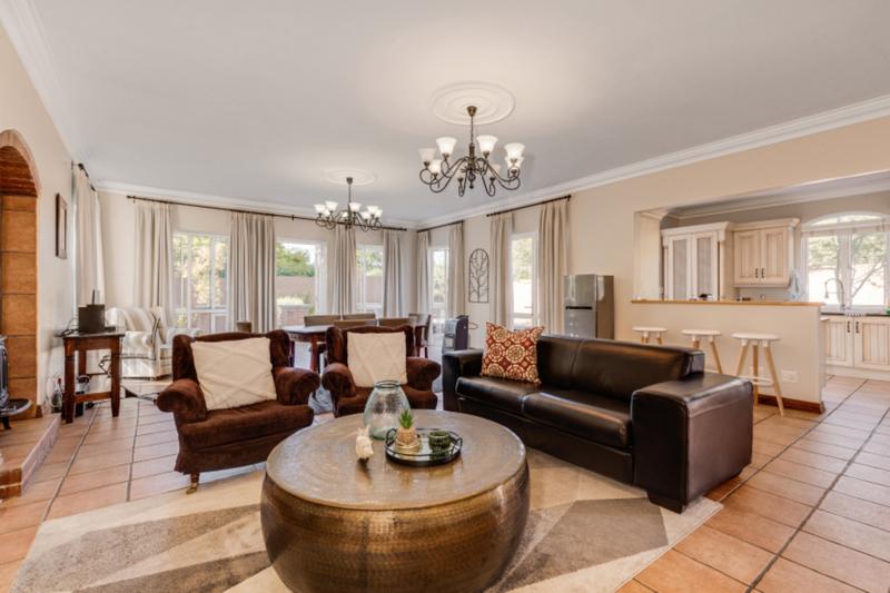 To Let 4 Bedroom Property for Rent in Kyalami Ah Gauteng