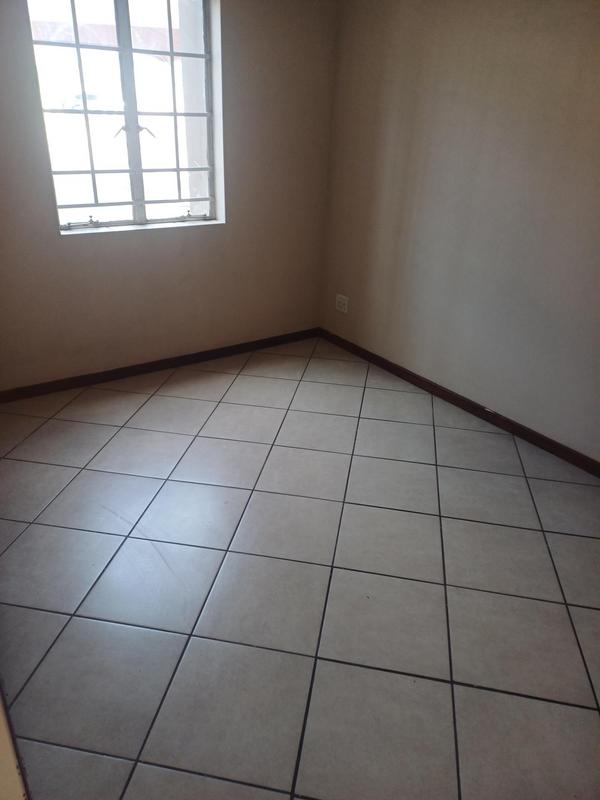 To Let 2 Bedroom Property for Rent in Stone Ridge Gauteng