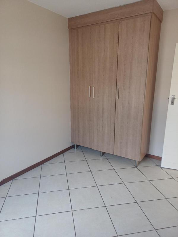 To Let 2 Bedroom Property for Rent in Stone Ridge Gauteng