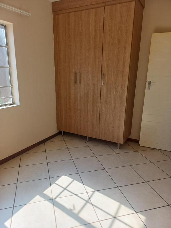 To Let 2 Bedroom Property for Rent in Stone Ridge Gauteng