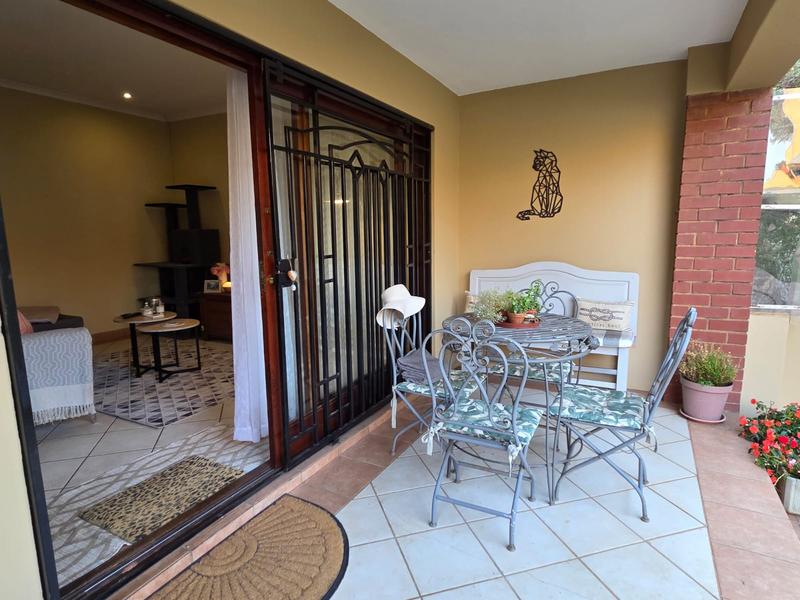 2 Bedroom Property for Sale in Boardwalk Meander Gauteng