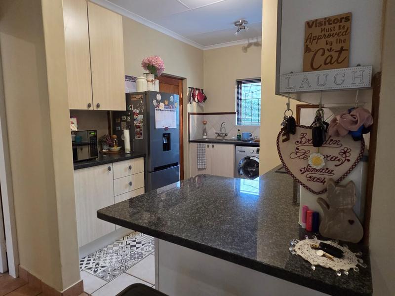 2 Bedroom Property for Sale in Boardwalk Meander Gauteng