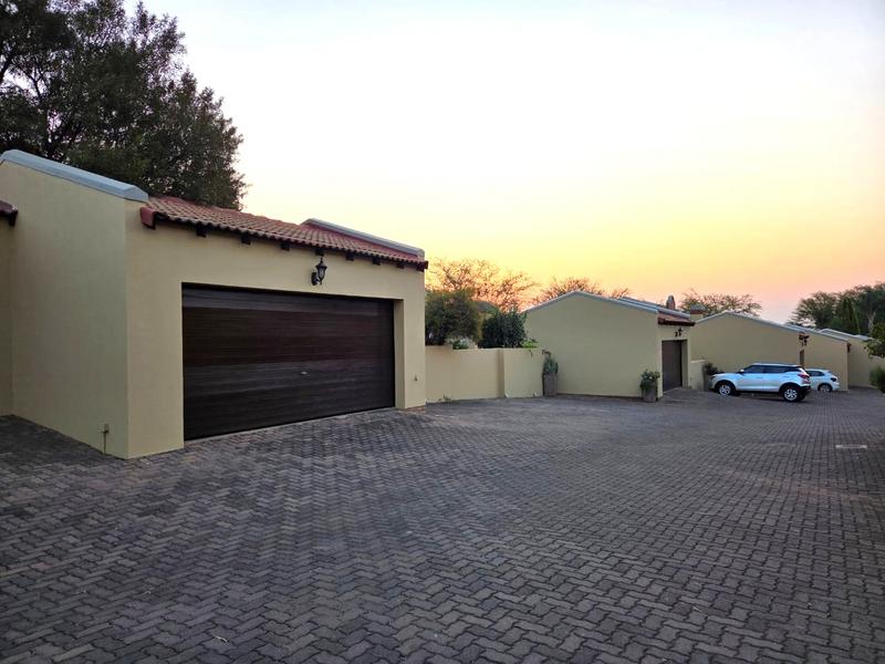 2 Bedroom Property for Sale in Boardwalk Meander Gauteng