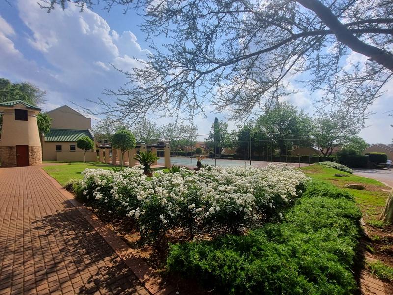 2 Bedroom Property for Sale in Boardwalk Meander Gauteng