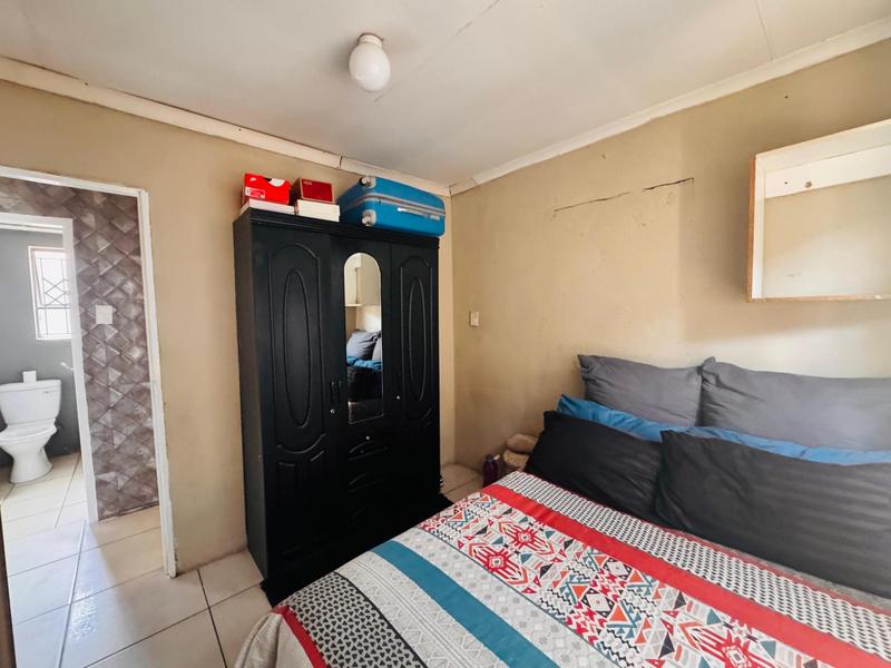 5 Bedroom Property for Sale in Riverlea Gauteng
