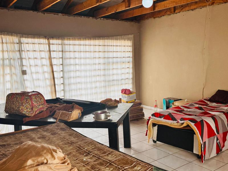 5 Bedroom Property for Sale in Riverlea Gauteng