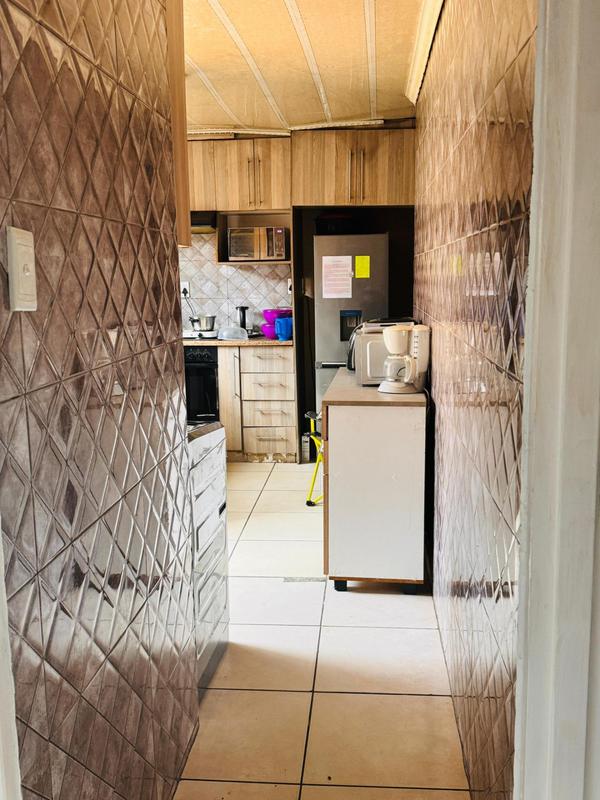 5 Bedroom Property for Sale in Riverlea Gauteng