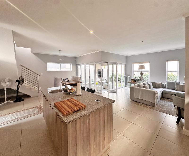 3 Bedroom Property for Sale in Bryanston Gauteng