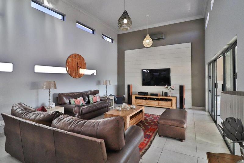 To Let 3 Bedroom Property for Rent in Copperleaf Estate Gauteng