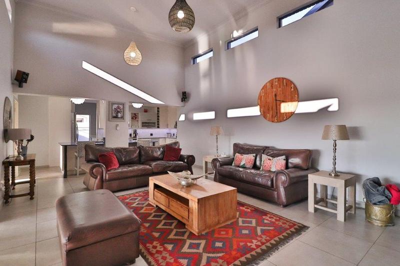 To Let 3 Bedroom Property for Rent in Copperleaf Estate Gauteng