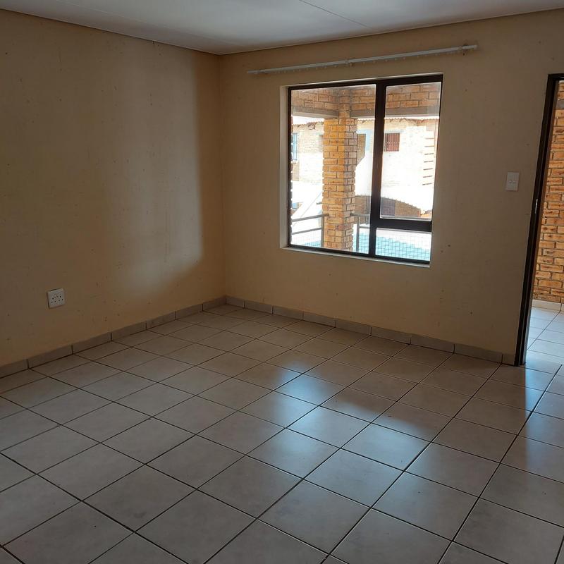 To Let 1 Bedroom Property for Rent in Elspark Gauteng
