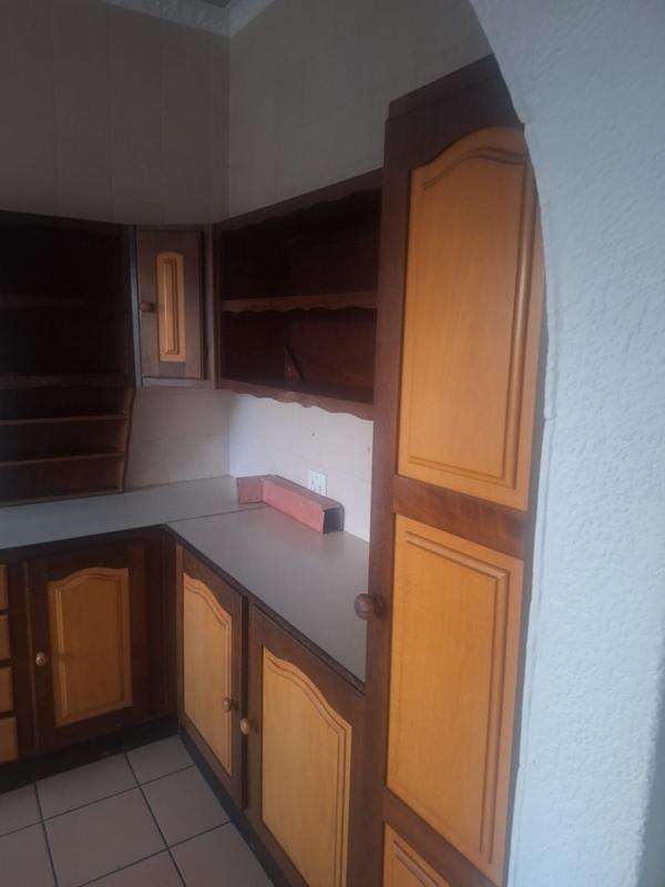 To Let 3 Bedroom Property for Rent in Florida Park Gauteng